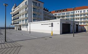 Bulwar Zachodzącego Słońca Apartament z Widokiem na Morze by Noclegi Renters